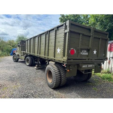 1942 Autocar U7144T Tractor Unit with 1943 Stake & Platform Trailer - Image 3