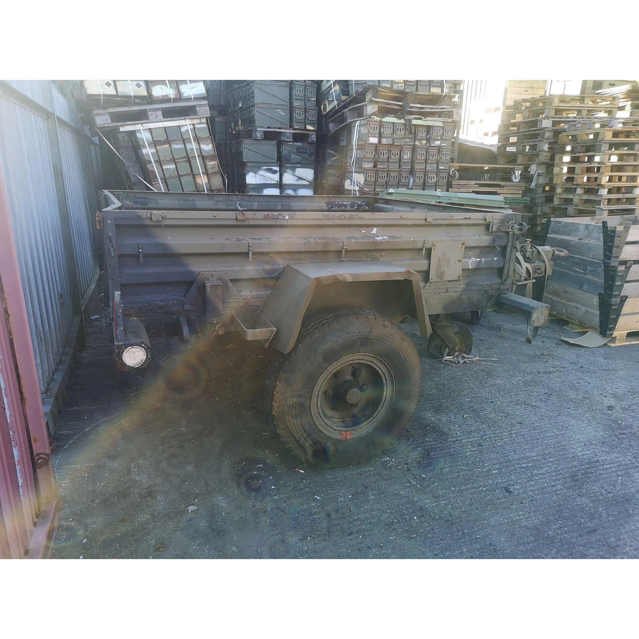 British Army Arrows Trailer - Image 3