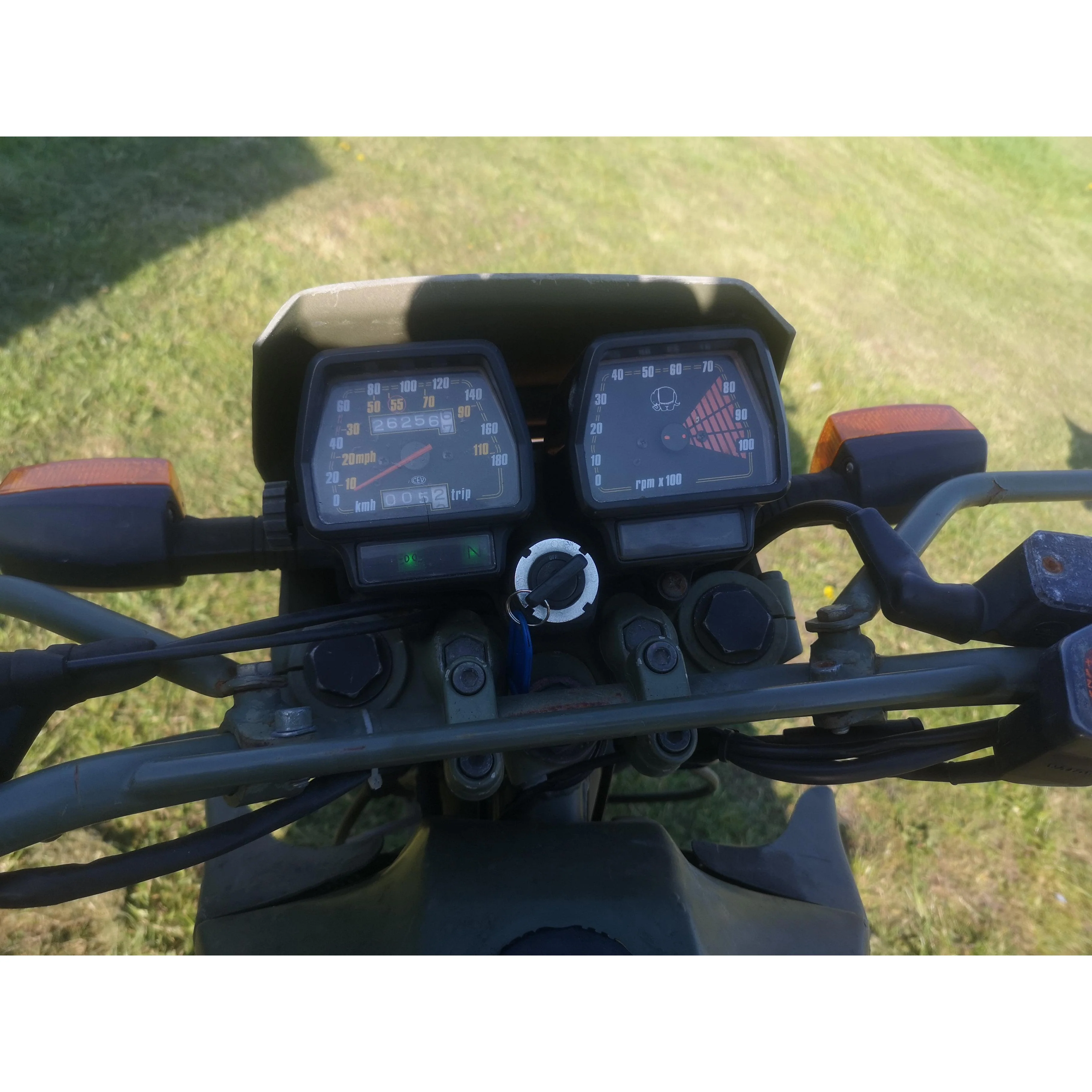 Cagiva w12 T4E Ex French army Motorcycle - Image 4