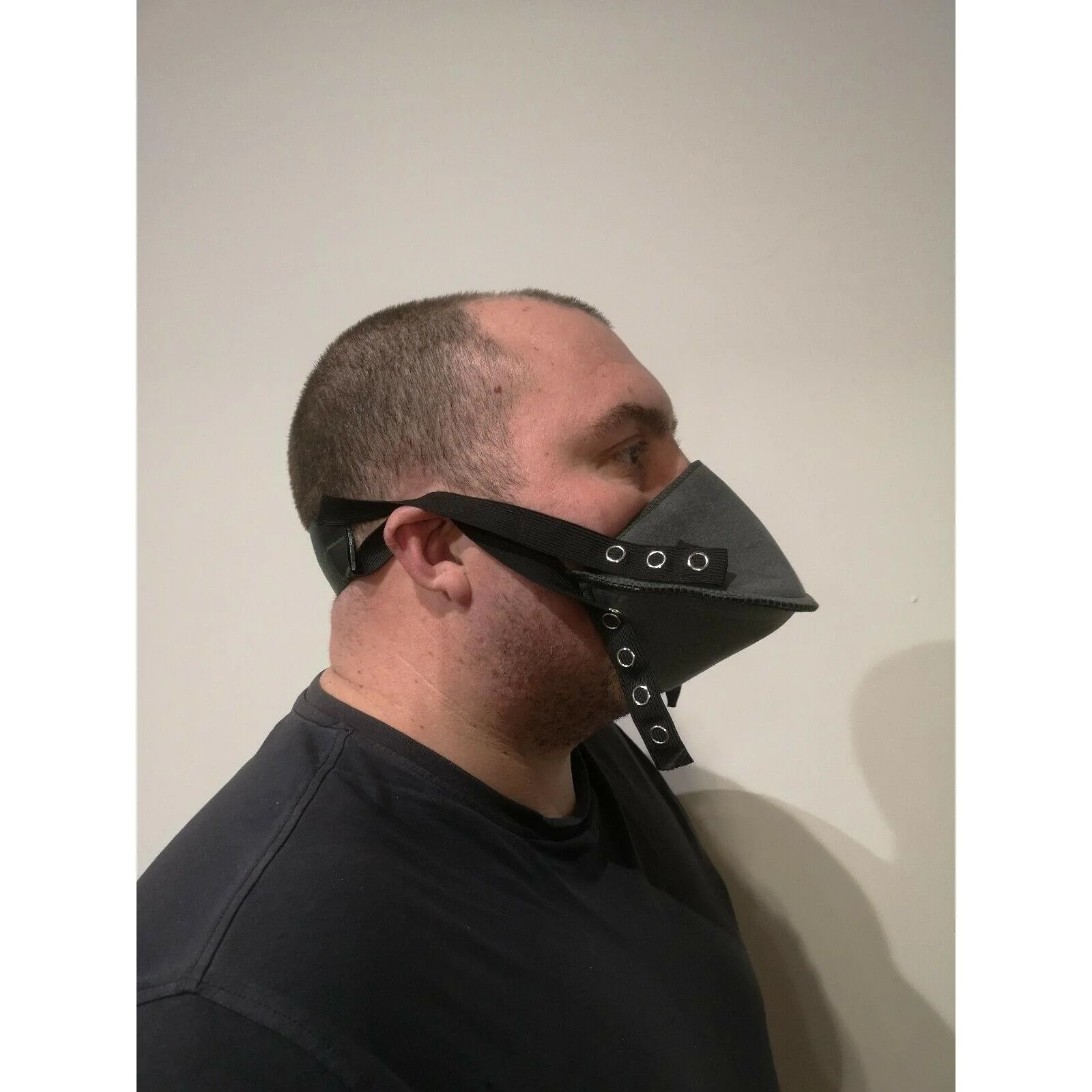 Dutch Army M89 NBC Mask with Straps New - Image 3