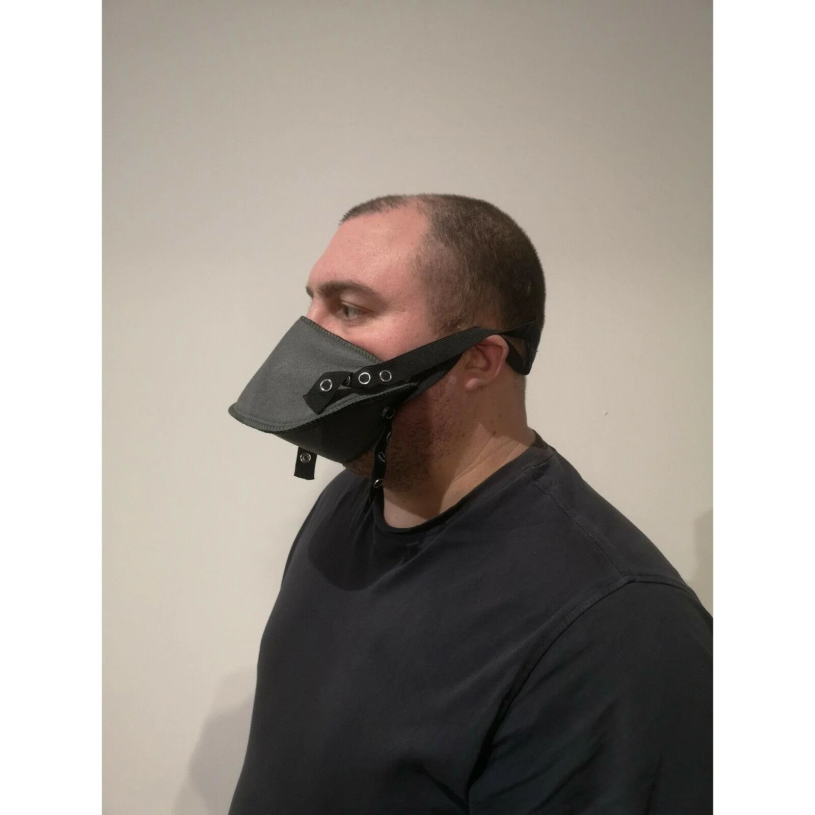 Dutch Army M89 NBC Mask with Straps New - Image 5
