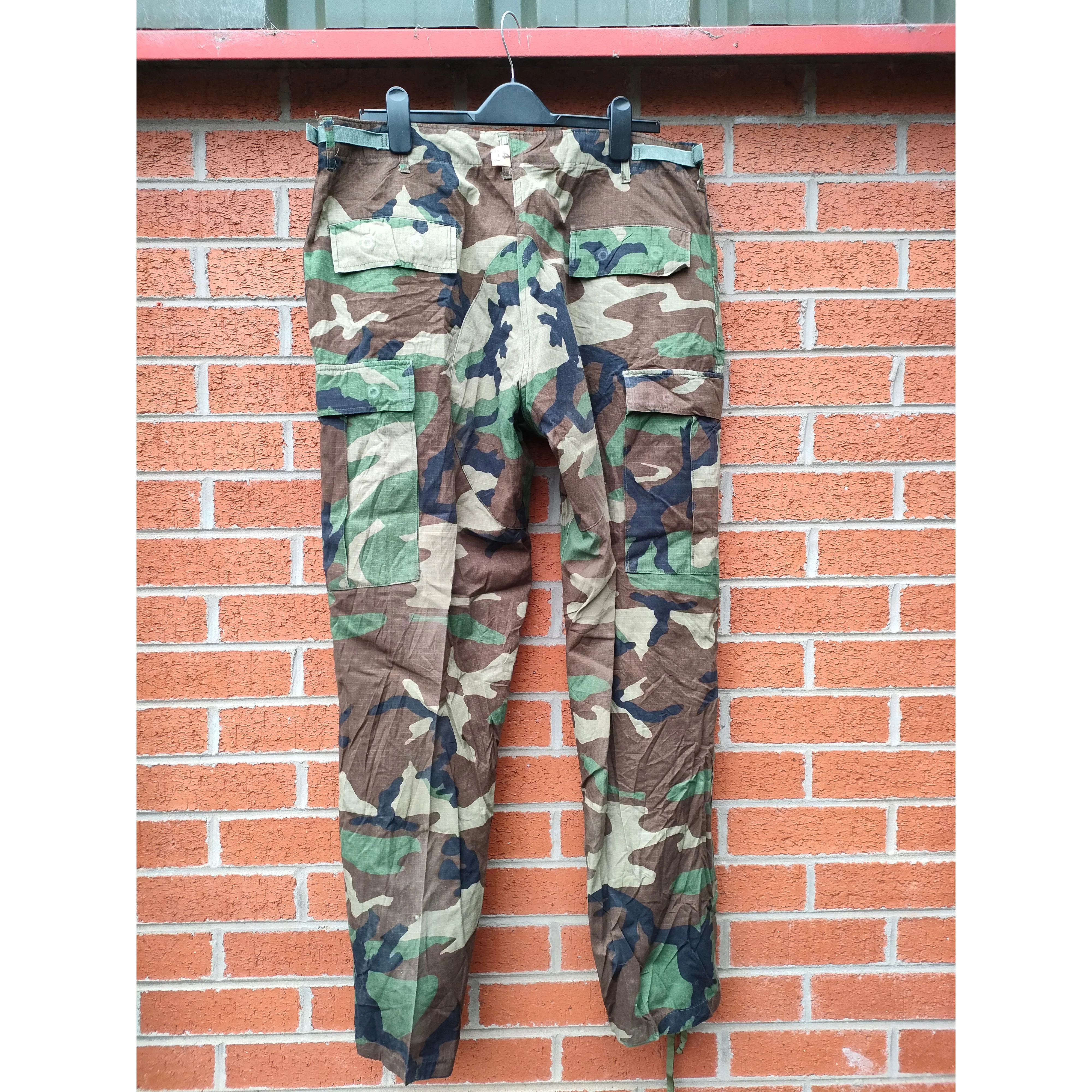 Genuine US Army Woodland Ripstop Camouflage Combat Trousers - Image 2