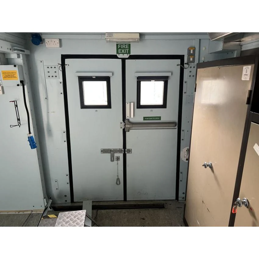 Giat Industries 20ft Iso mobile Accommodation / Hospital unit - Image 9