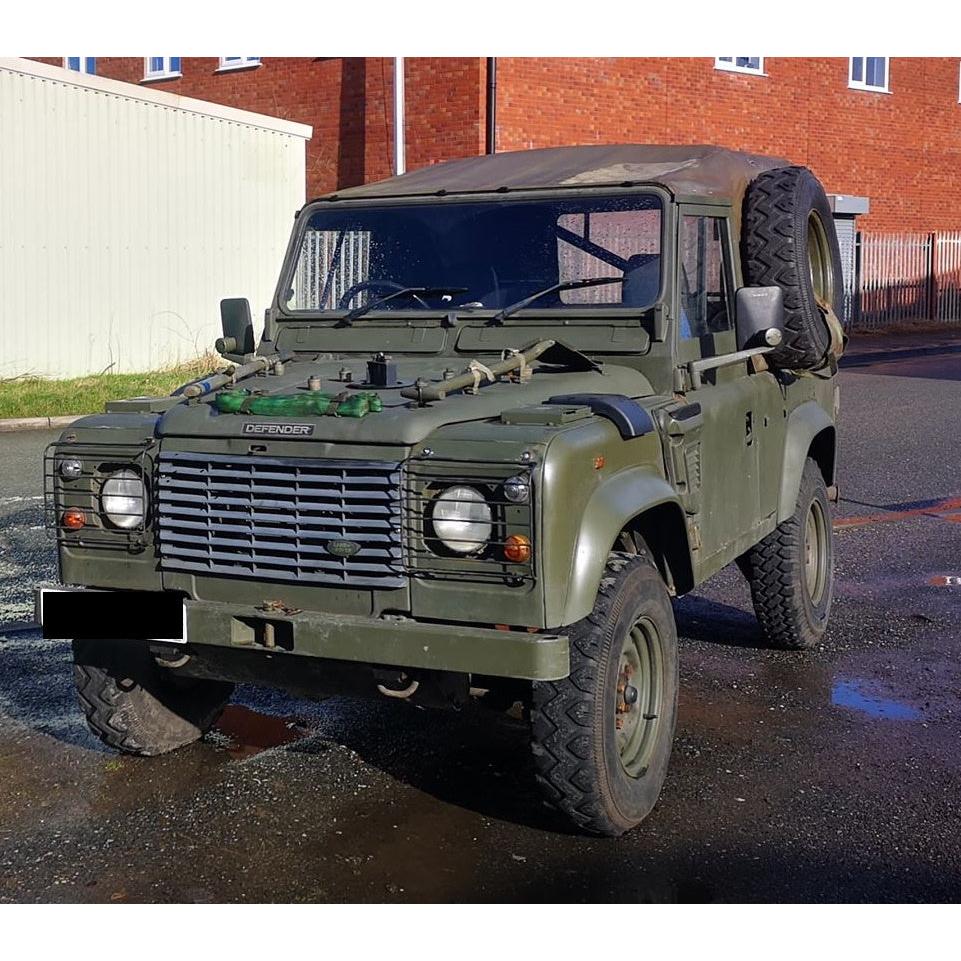 Land Rover 90 XD Wolf