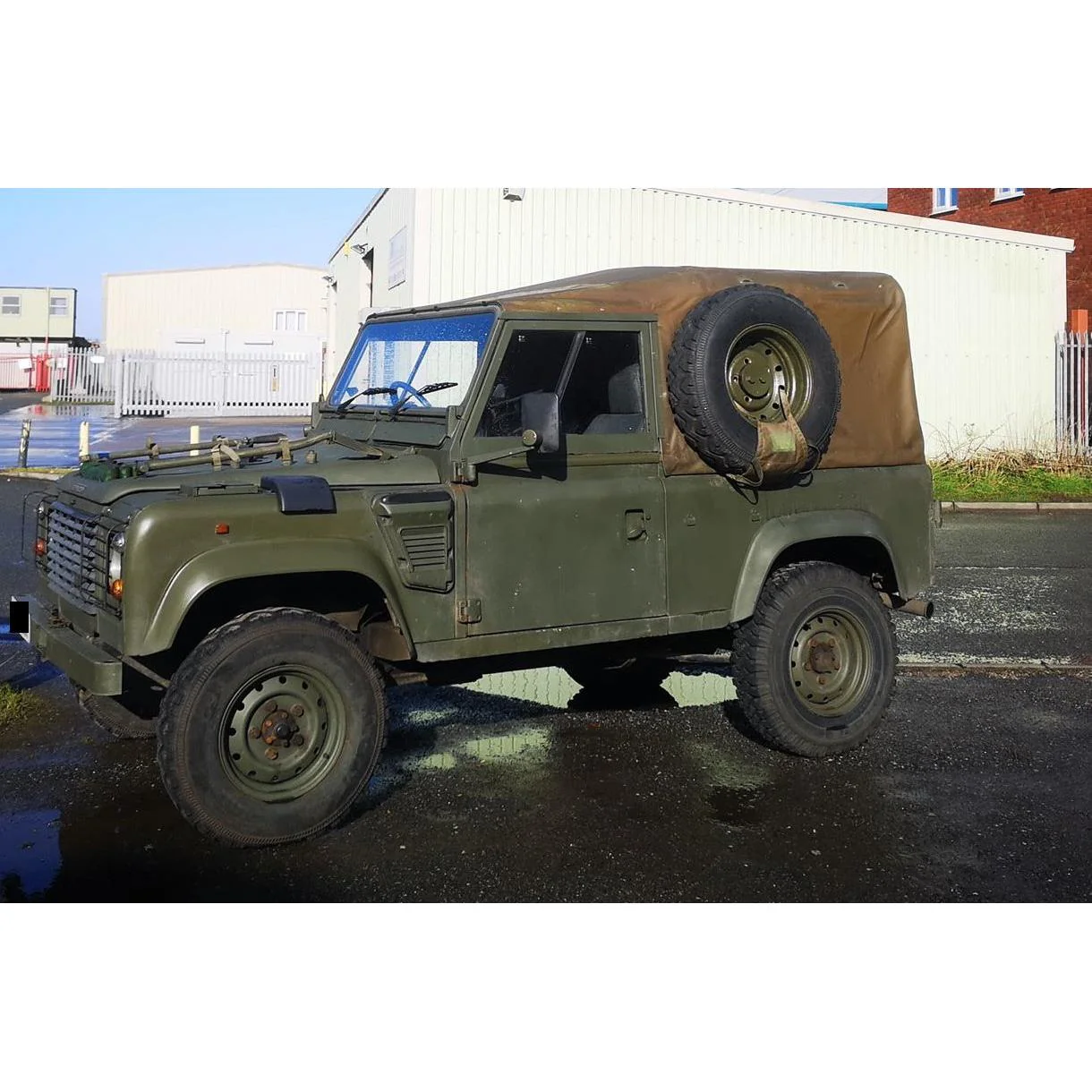 Land Rover 90 XD Wolf - Image 3
