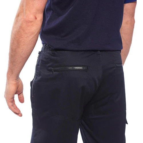 Portwest Action Shorts S889 - Multi Pocket Work Shorts - Image 3