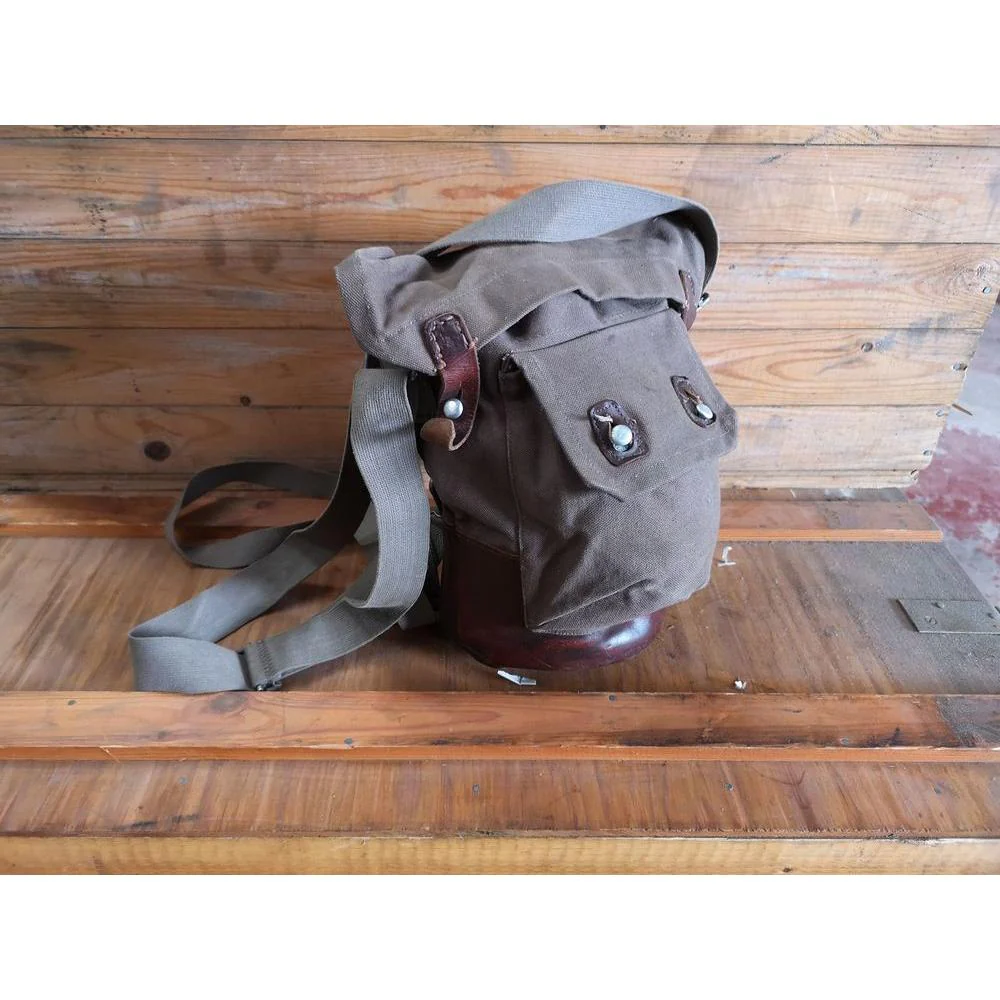 Swedish Army M39 Model 39 Gas Mask Bag - Brown - Image 4