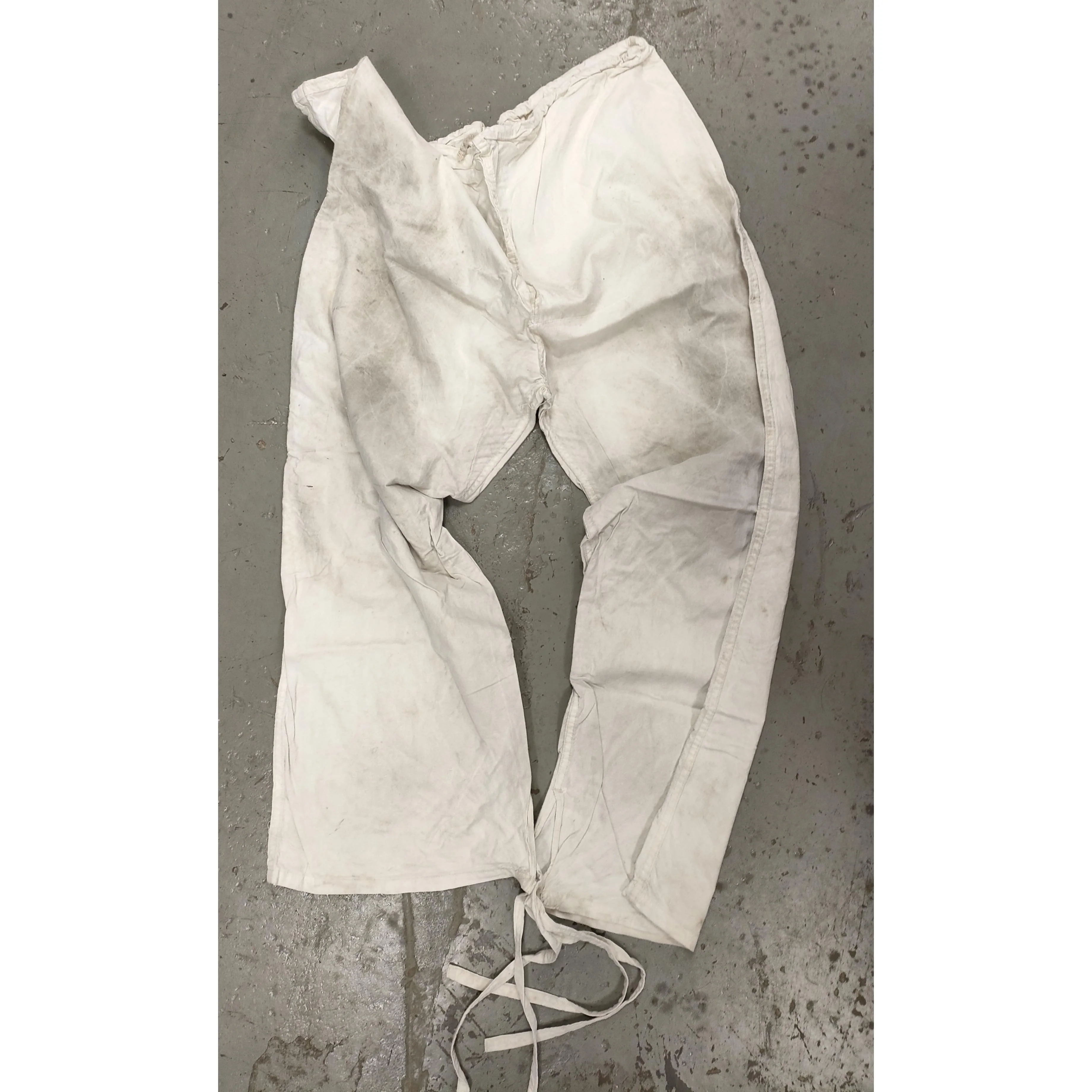Swedish army M40 Snow over trousers White
