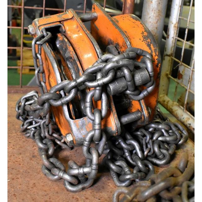 Vital Ecal 84 2 Tonne Chain Hoist - Used Genuine Military Surplus - Image 3